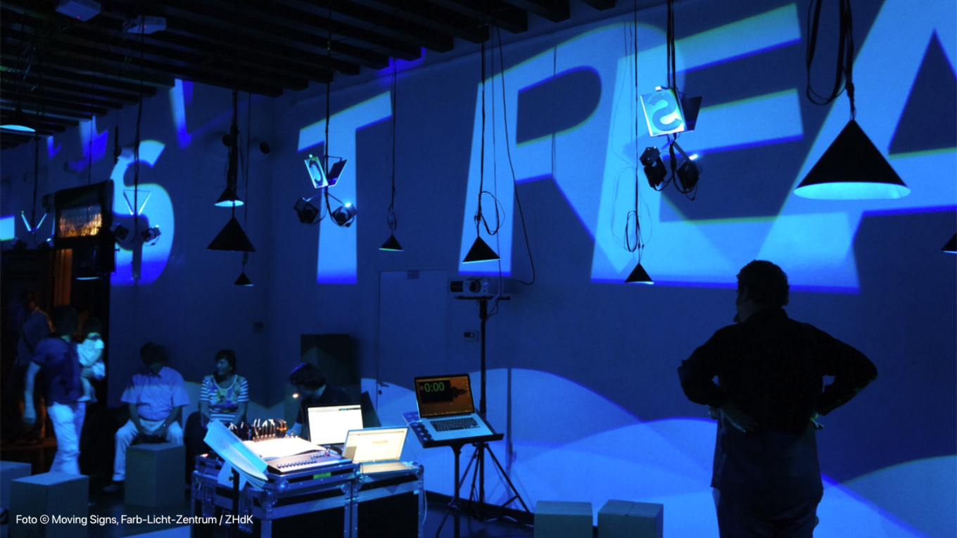 Foto © Moving Signs, Farb-Licht-Zentrum / ZHdK